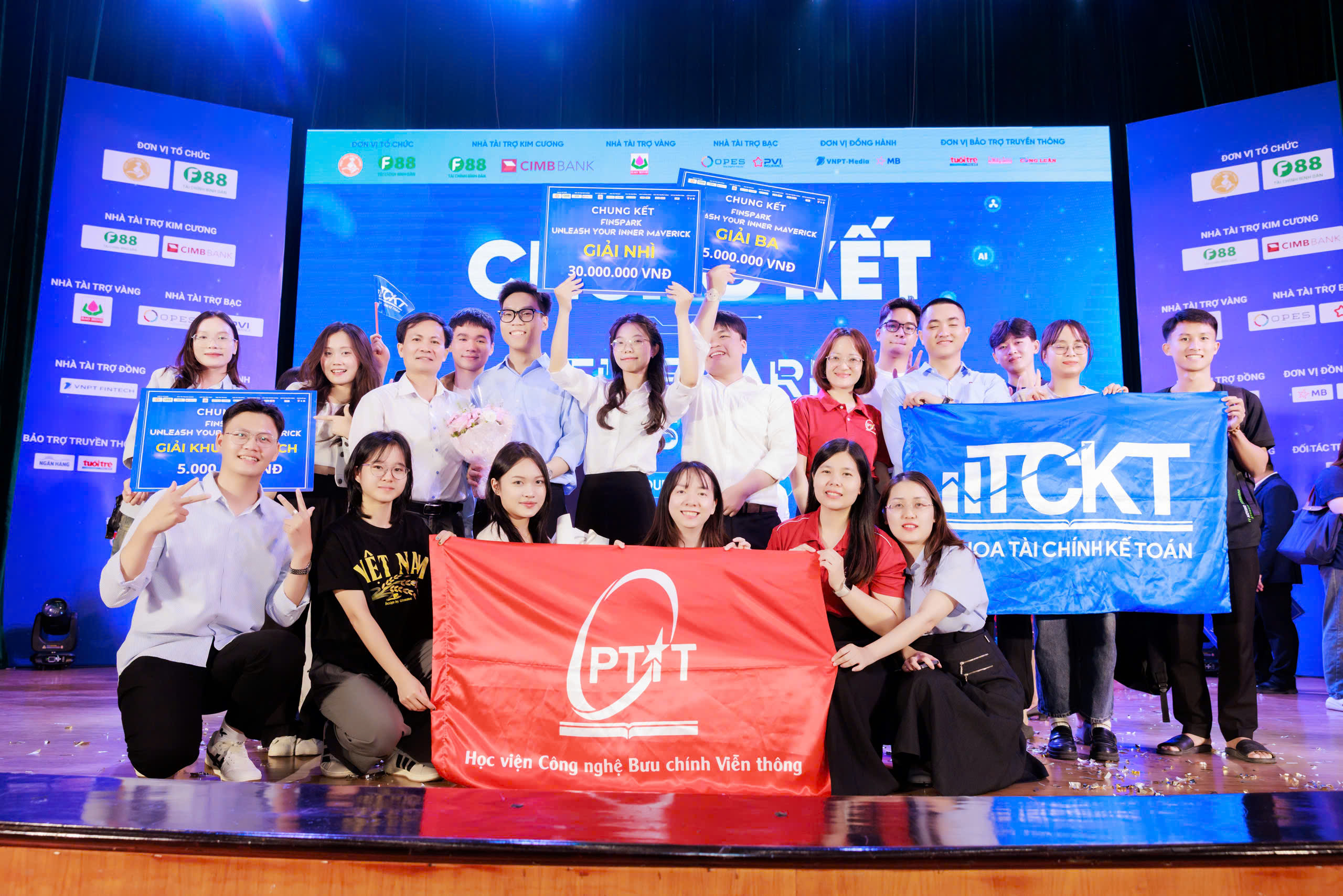 Sinh viên PTIT đạt thành tích cao tại cuộc thi Finspark – Unleash your inner Maverick