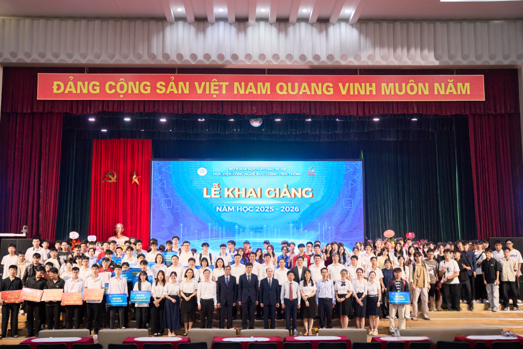 PTIT long trọng tổ chức Lễ Khai giảng năm học 2025 – 2026 và chào đón gần 7.000 tân sinh viên